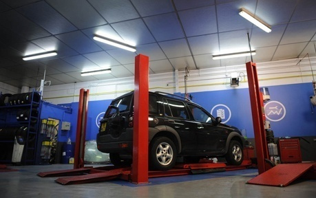 Garage auto pour réparation mécanique automobile sur Grasse et Le Cannet 06  - RG Auto 06